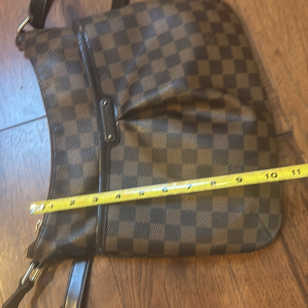 Louis Vuitton Brown Damier Ebene Crossbody Bag - Picture 4 of 10